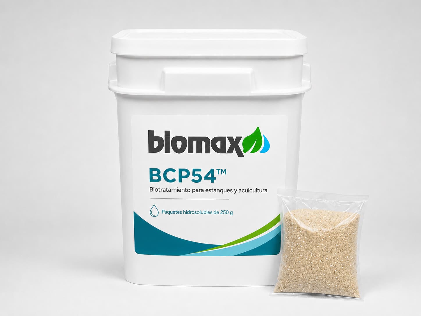 Envase de BCP54 con la etiqueta Biomax.